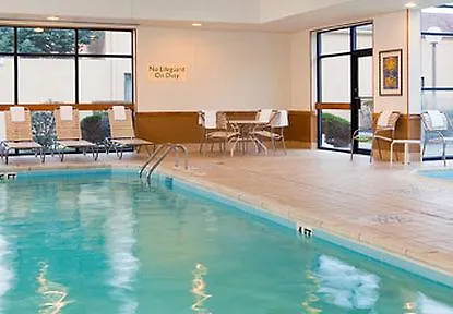Courtyard By Marriott Fishkill 
