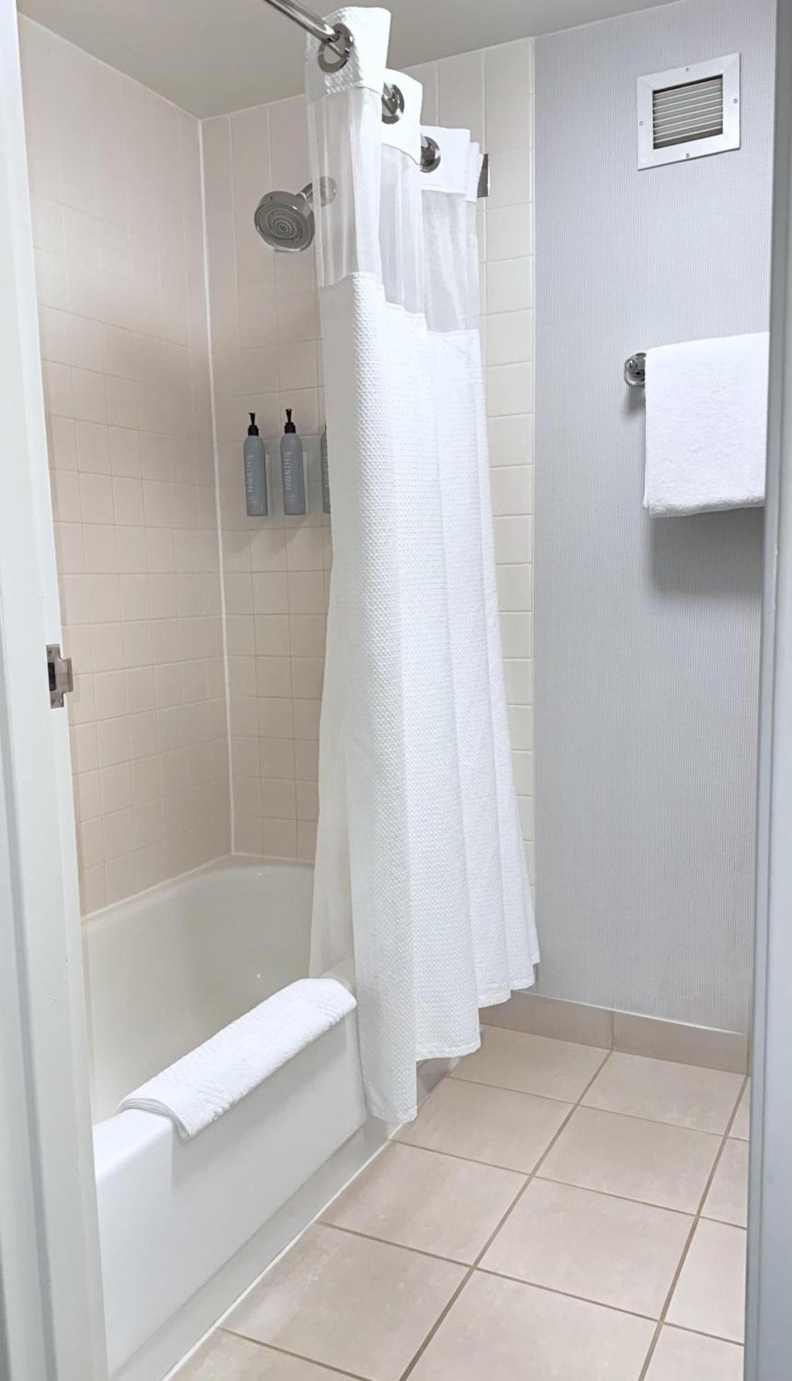 Courtyard By Marriott
