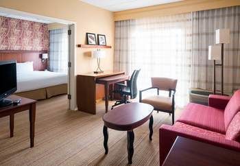 Courtyard By Marriott 3*