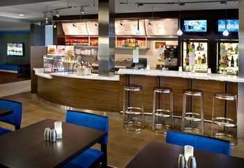 Courtyard By Marriott 3*